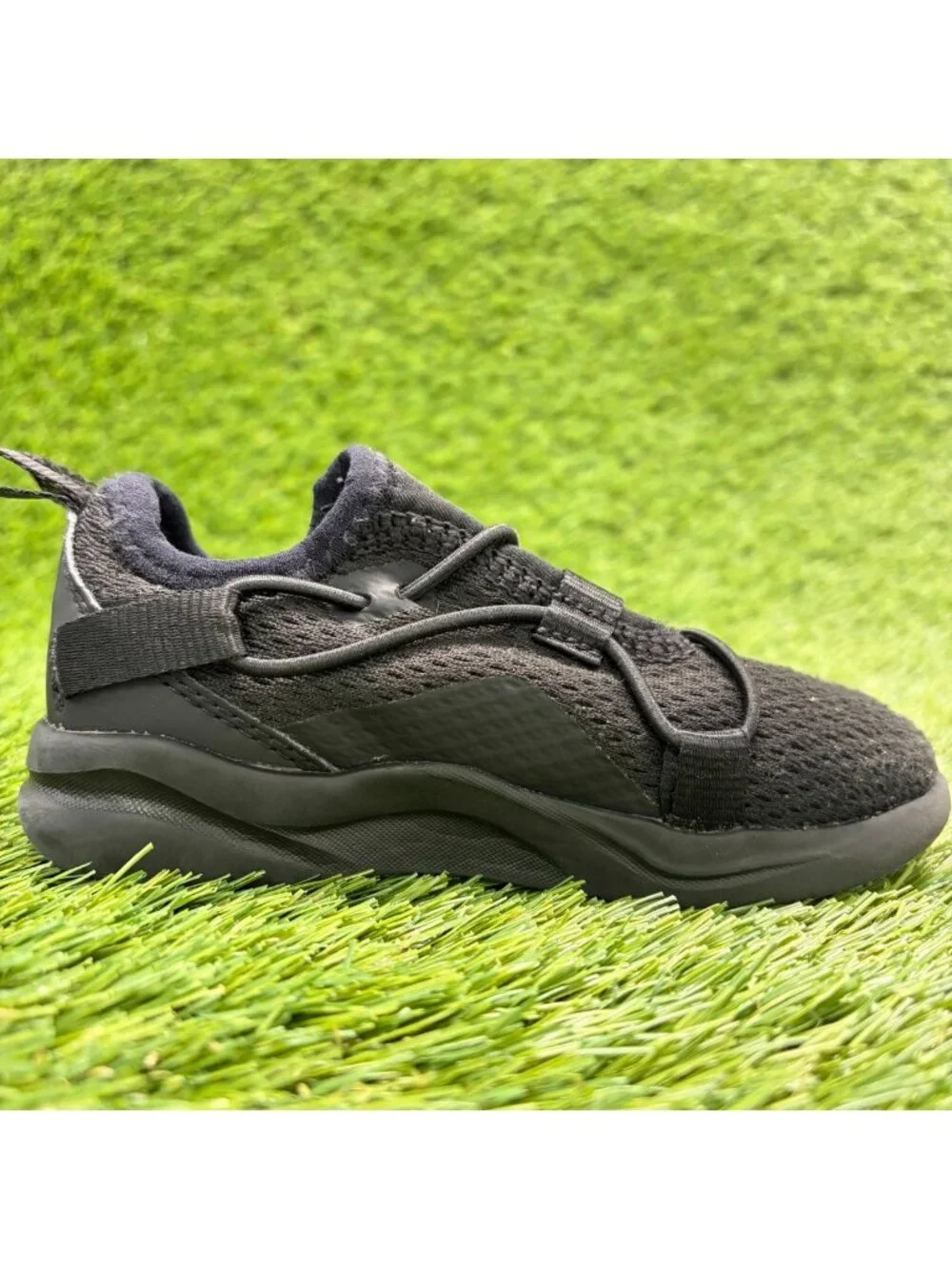 Puma Rift Slip-On Boys Size 8C Black Athletic Running Walking Shoes Sneakers